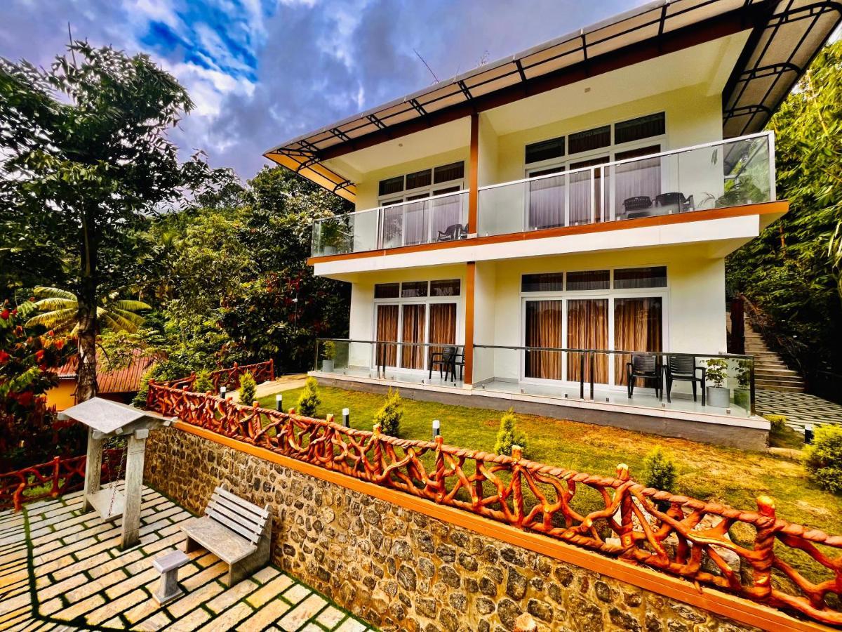 Blue Peaks Holiday Home Munnar Εξωτερικό φωτογραφία