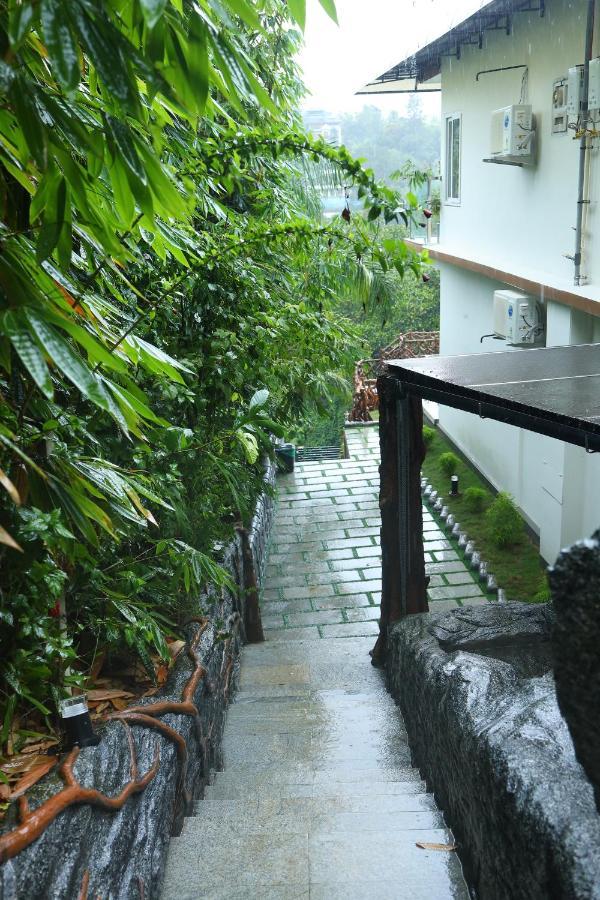 Blue Peaks Holiday Home Munnar Εξωτερικό φωτογραφία