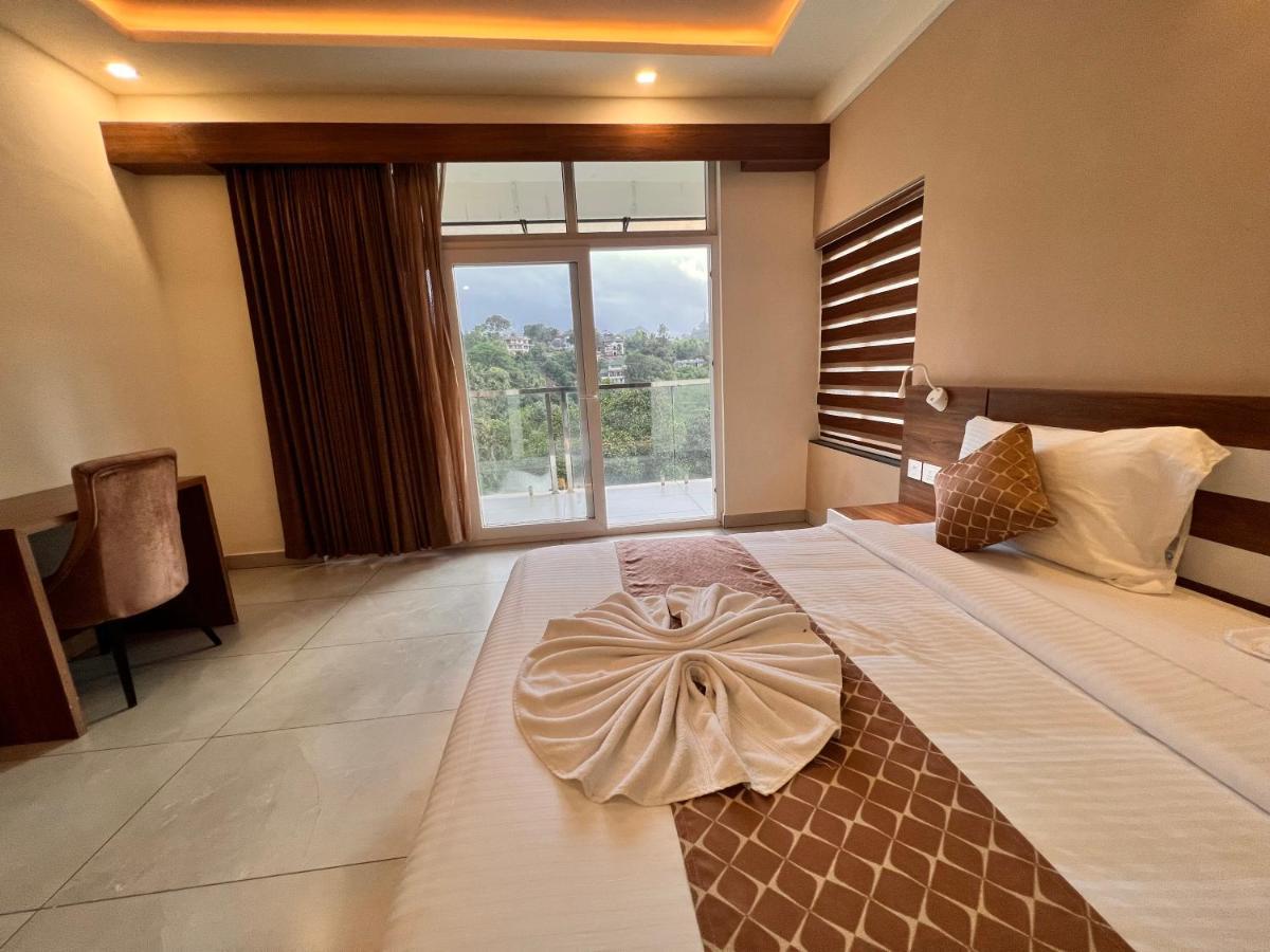 Blue Peaks Holiday Home Munnar Εξωτερικό φωτογραφία